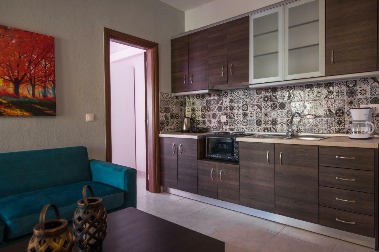 Roxani'S Apartments アギオス・ニコラオス エクステリア 写真